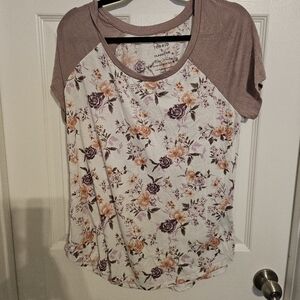 Torrid classic fit baseball style short sleeve shirt women's plus size 0 floral